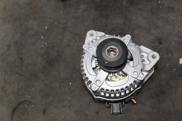 Ford focus C max 1.8TDCI 2005-2012 generátor 4M5T-10300-BB (314)