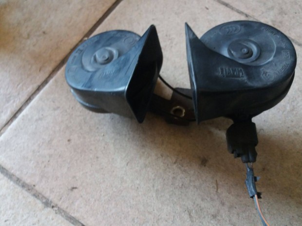 Ford focus II kürt dupla,duplakütr 2005-2011-ig!
