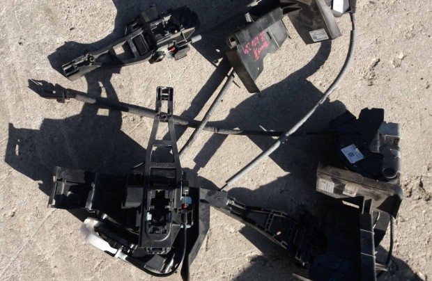 Ford focus ajt�z�r szerkezet mk3 2011-t�l! 12000.-/db