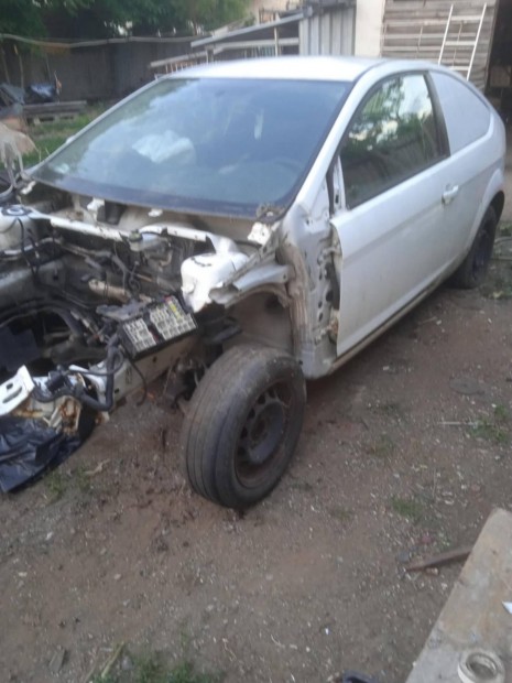 Ford focus hiányos