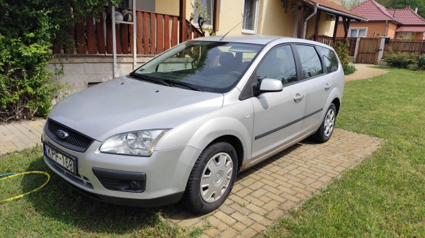 Ford focus kombi 1.4
