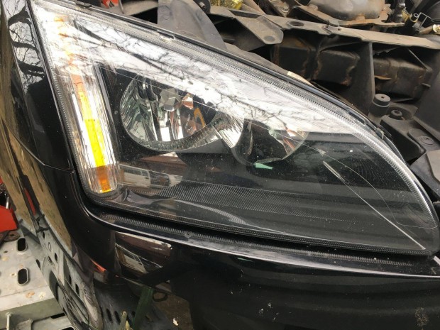 Ford focus mk2 2007-2008 első fekete hátteres fényszóró lámpa