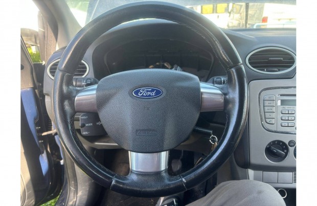 Ford focus mk2,5 3 küllős kormány szép állapotban