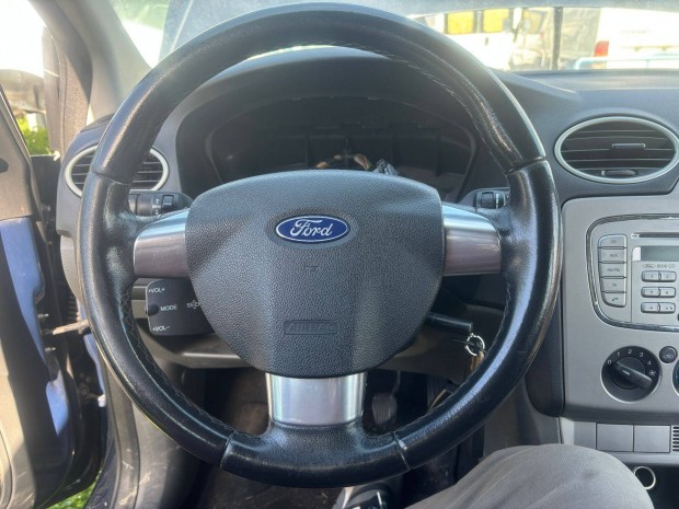 Ford focus mk2,5 3 küllős kormány szép állapotban