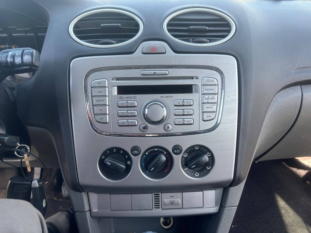 Ford focus mk2,5 gyári fejegység 2009-es