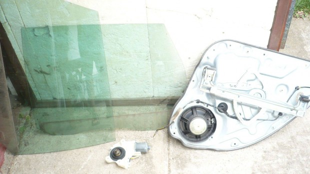 Ford focus mk2 jobb és bal oldali ablakok 10000.-/db