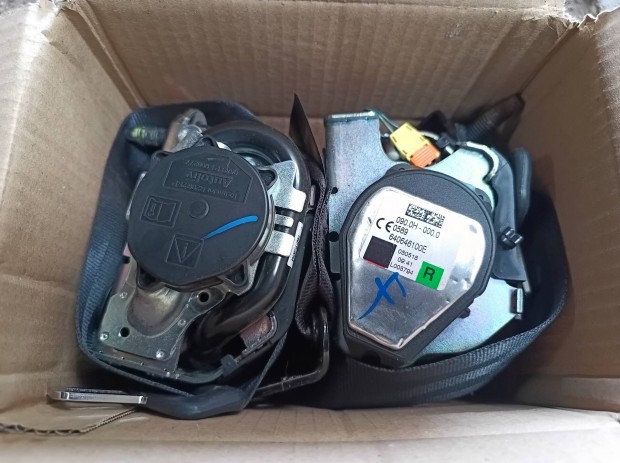 Ford focus mk4 vfeszt hts 