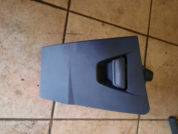 Ford focus tároló fiok műszerfal tárolófiok 5000.- 2011-2018-ig! mk3