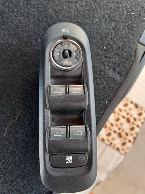 Ford galaxy  ablakemel kapcsolo. 