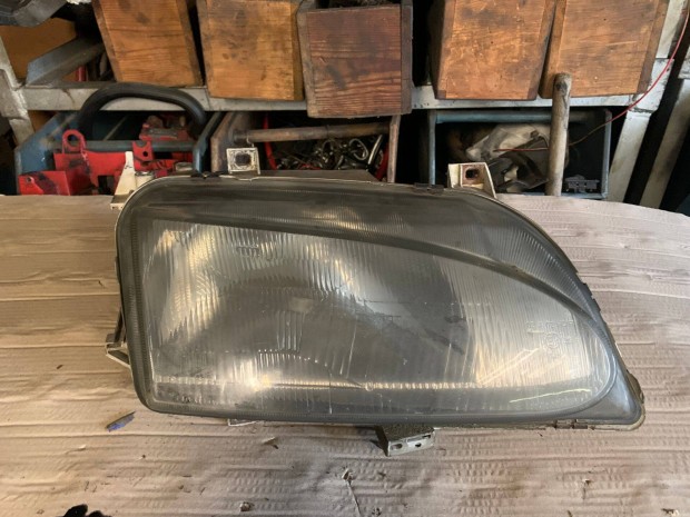 Ford galaxy mk1 jobb oldali fényszóró