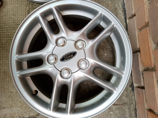 Ford gyri Galaxi alufelni garnitra 5* 112* 15 elad. 