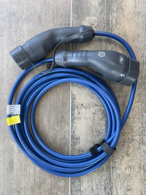 Ford gyári Type 2-Type 2 utcai töltőkábelek Eladóak!
