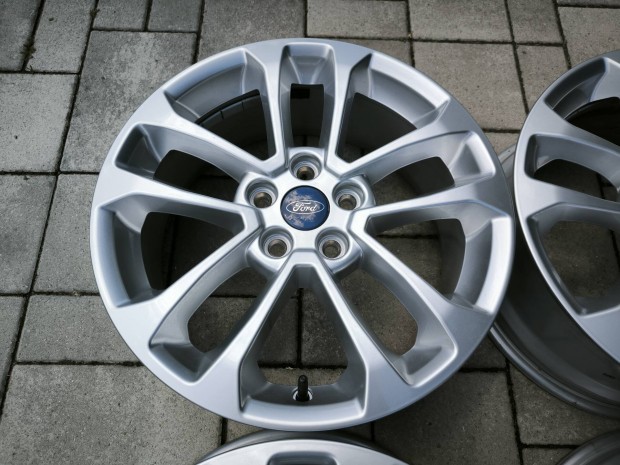 Ford gyári alufelni 17"