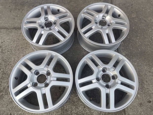 Ford gyári alufelni, 4x108, 6x15, 63.4, et52.5