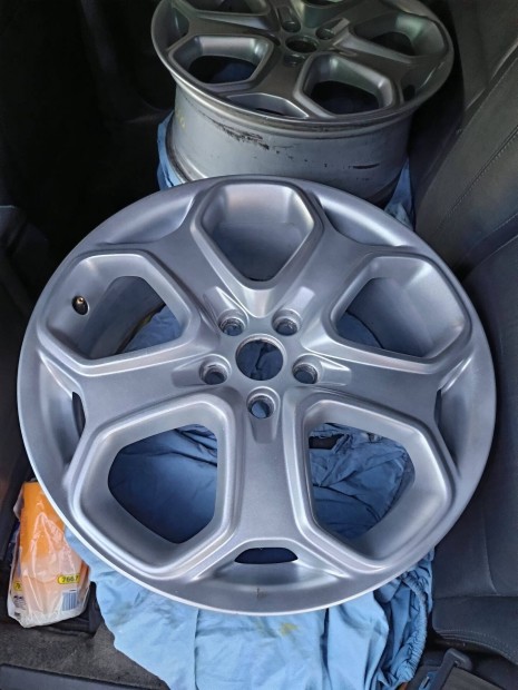 Ford gyri alufelni, 7.5x18, 63.4, 5x108, et52.5