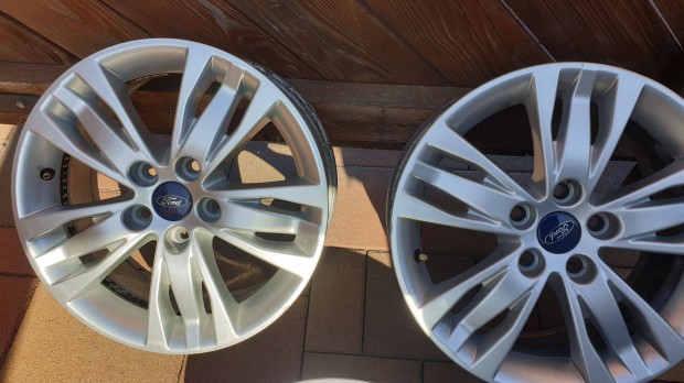 Ford gyári alufelni szett 16"col tpms