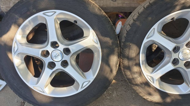 Ford gyári alufelni szett 205/55 R16 nyári
