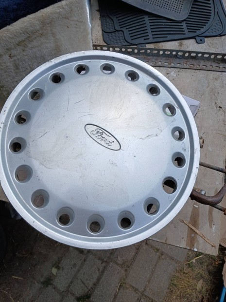 Ford gyári disztárcsa garnitúra 13"eladó.