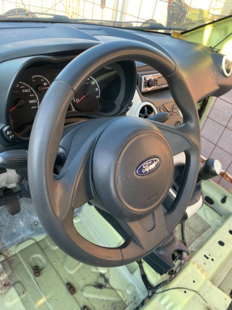Ford ka 2008-2016 kormny elad