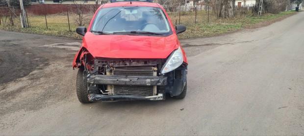 Ford ka Ru8 2009 minden alkatr�sze