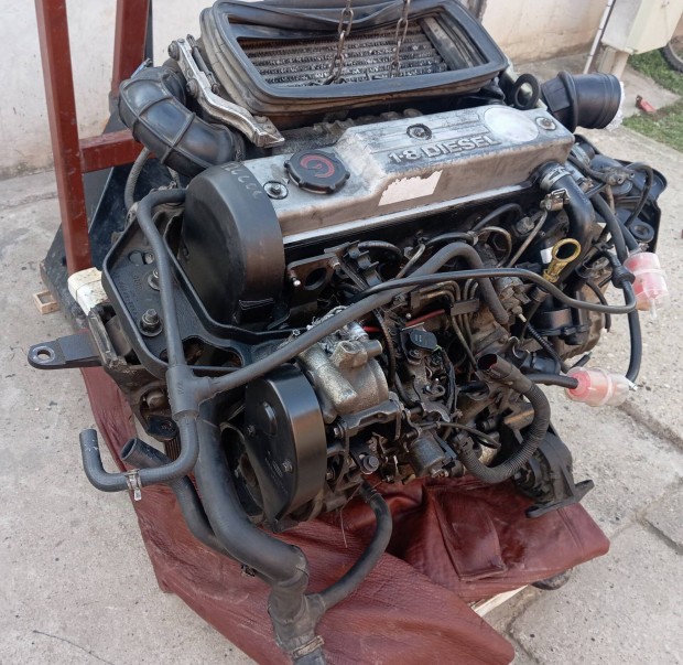 Ford komplett motor vltval 