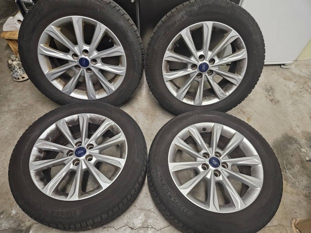 Ford kuga 17" alufelni 235/55r17 tli gumival 