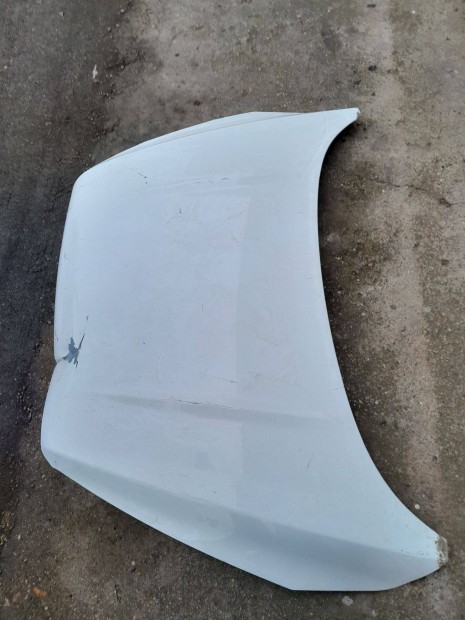 Ford kuga bontott motorhztet elad