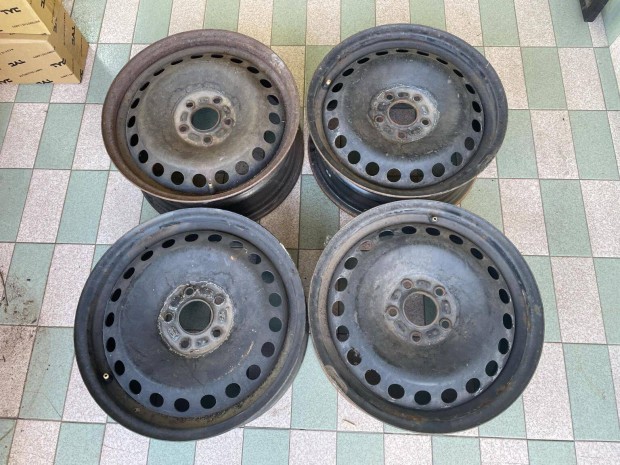 Ford lemezfelni 16" 5X108 Mondeo Focus S-max C-max Kuga Galaxy