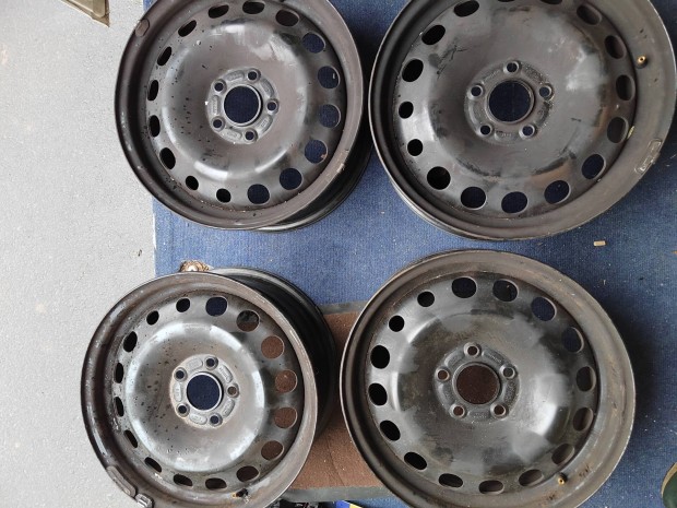 Ford lemezfelni 6,5x16coll et50 5x108 osztkr 