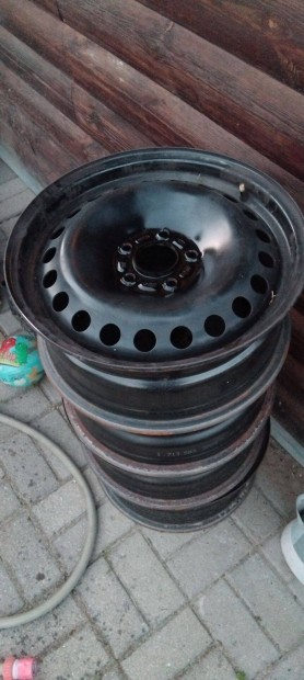Ford lemezfelni Focus Mondeo 16"