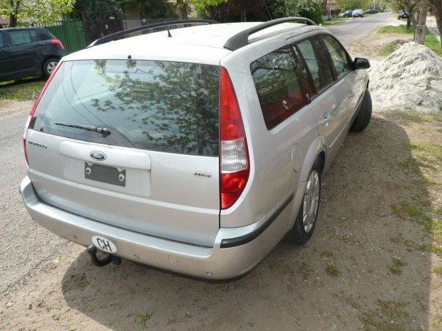 Ford mondeo Mk3 hátsó csomagtér ajtó szín 6.0 világos ezüst 2001-2007