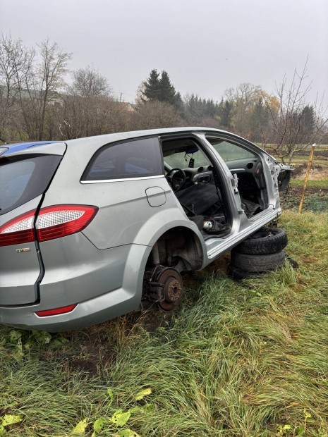 Ford mondeo alkatrszek 