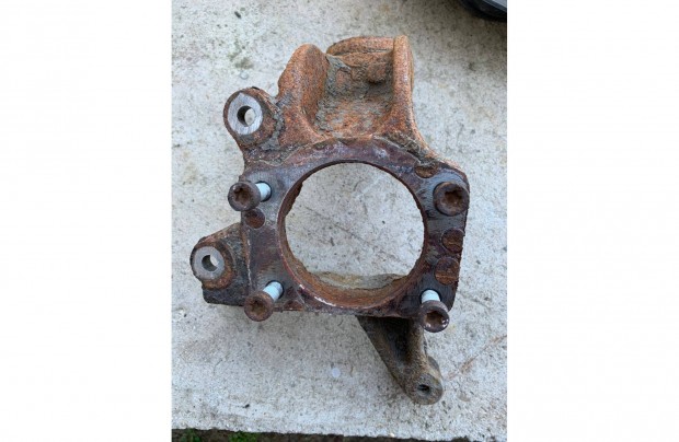 Ford mondeo csonkállvány mk3 sedan ferdehátú csavarokkal hibátlan