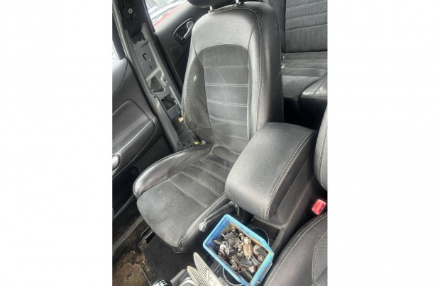 Ford mondeo m4 alcantara jobb első ülés motoros fűthető 2007-2014