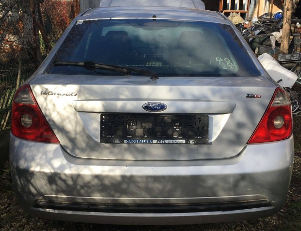 Ford mondeo mk3 1, 8 SCI injektor és motorvezérlő 3S7A-12A650-AJ