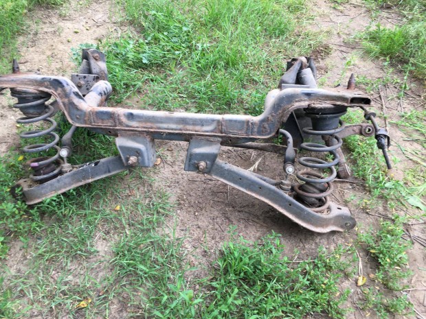 Ford mondeo mk3 2001-2007 kombi futm alkatrszek kereszt lengkar