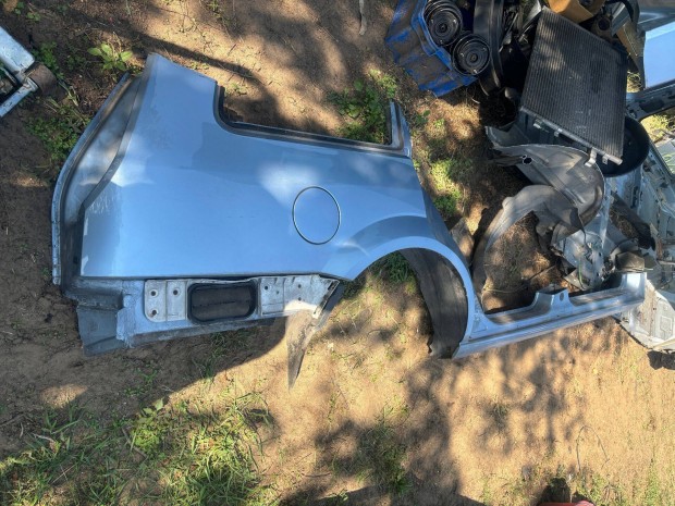 Ford mondeo mk3 kombi rozsdamentes küszöb sárvédővel