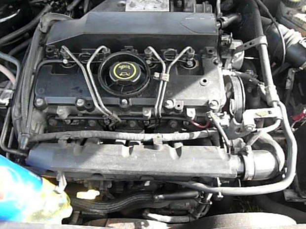 Ford mondeo mk3 nagynyomású nyomócső adagolótól a porlasztóra