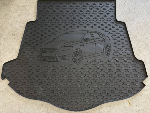 Ford mondeo mk4 gumiszőnyeg