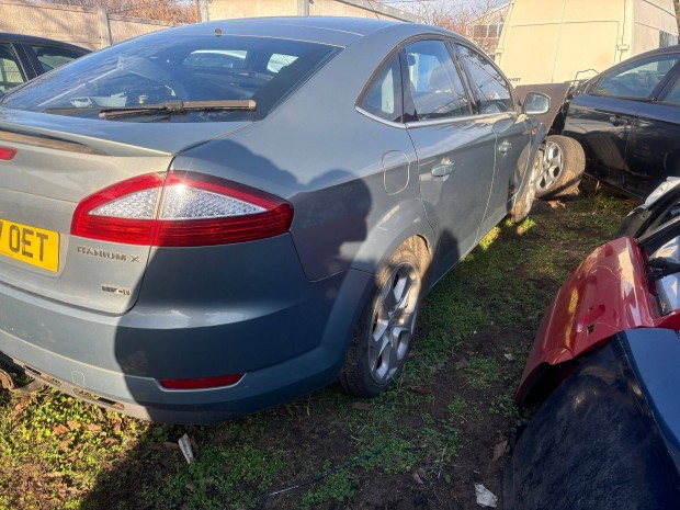 Ford mondeo mk4 jobb hátsó sárvédő negyed ferde hátúhoz 2007-2014