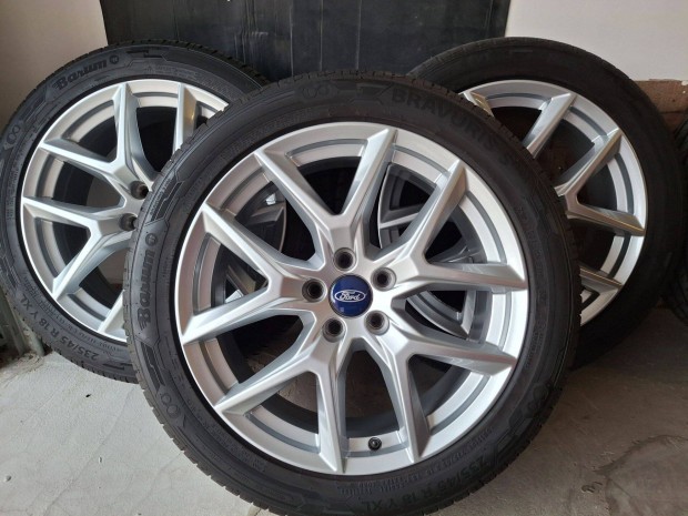 Ford mondeo mk5 alufelnik gumikkal