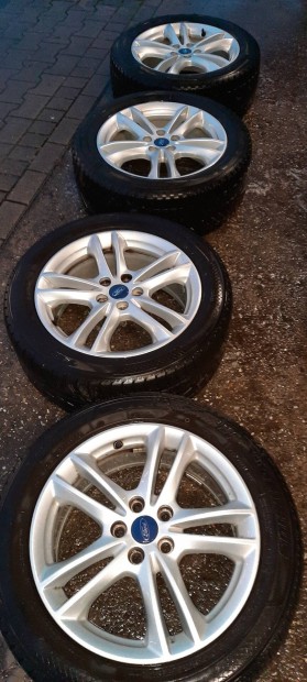 Ford mondeo mk5 gyri alufelni garnitura 17x7.5 5x108 