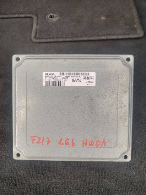 Ford motorvez�rl�