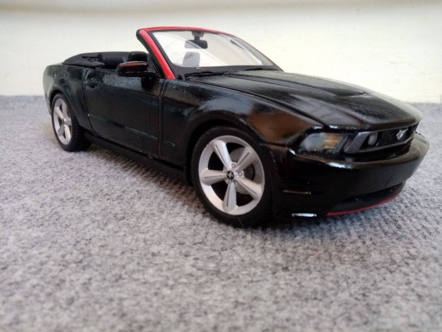 Ford mustang gt convertible 2010