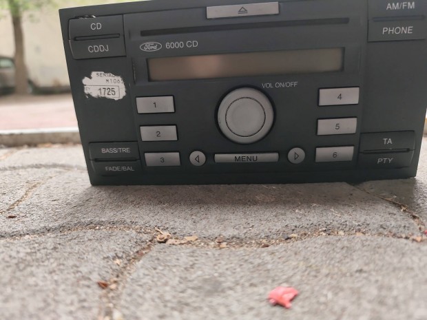 Ford rádio müködik