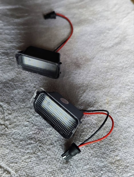 Ford rendsz�mvil�g�t�s ( ledes,E-jeles plug &play)