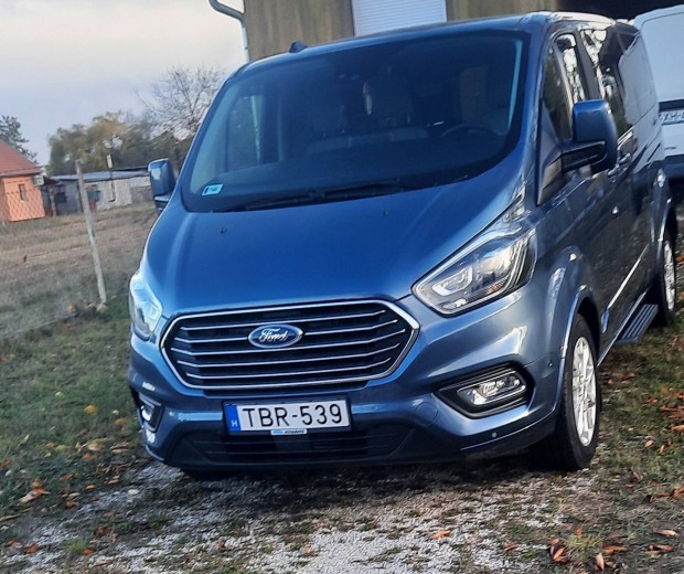 Ford tourneo custom, titánium felszereltség