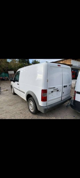 Ford transit Connect 1.8 tdci minden alkatrsze 