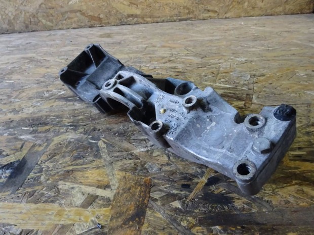 Ford transit Tranzit 00- kompresszor szivatty� gener�tor tart� 5121