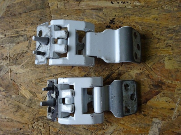 Ford transit Tranzit MK8 14- bal oldali oldal hátsó ajtó zsanér 0871